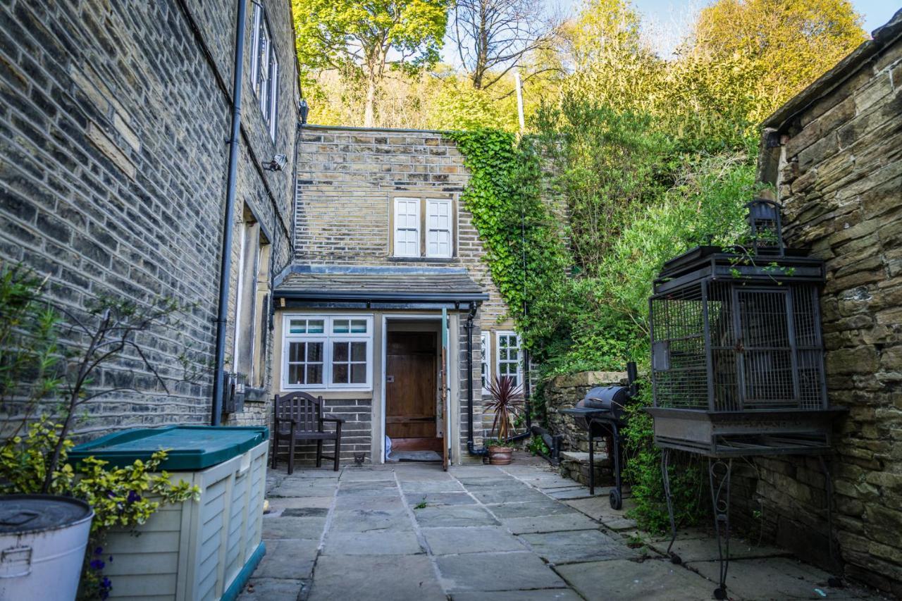 Shibden Hall View Halifax Exterior foto